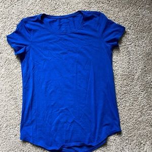 Lululemon royal blue short sleeve shirt
